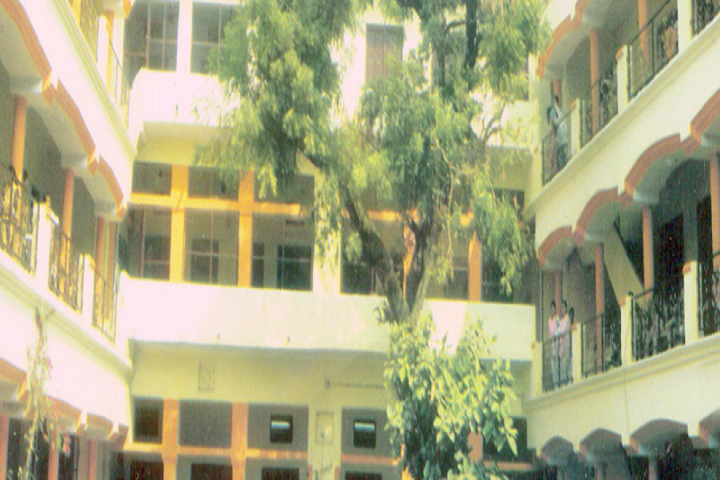 https://cache.careers360.mobi/media/colleges/social-media/media-gallery/10441/2018/10/5/College Building View of Arya Mahila PG College Shahjahanpur_Campus-View.png
